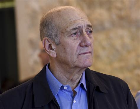 Israel's ex-PM Ehud Olmert granted early release from prison | AP News