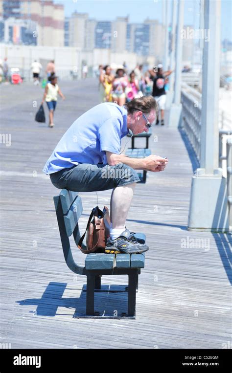 Rockaway Beach New York Stock Photo - Alamy