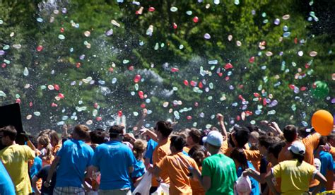 Make history: Queens’ Largest Water Balloon Fight is Coming this Month