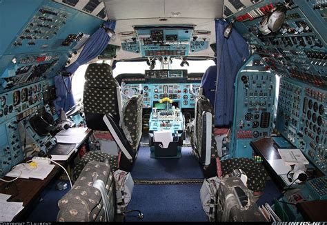 Antonov An 225 Mriya Cockpit Images