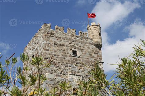 Bodrum Castle in Turkey 10294591 Stock Photo at Vecteezy