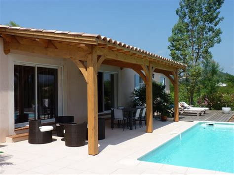 Appentis Et Auvent En Bois | Sur-Mesure | Déco Charpente tout Avancée De Toit Pour Terrasse ...