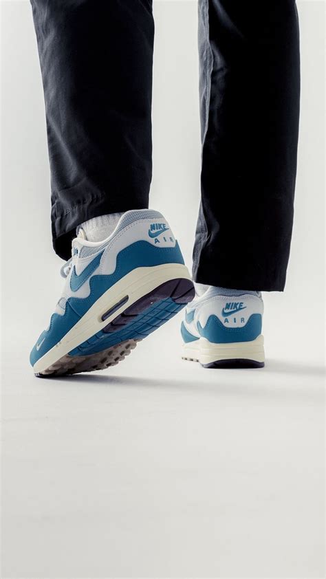 Nike Air Max 1 x Patta 'Noise Aqua' | Sneakers men fashion, Sneakers ...