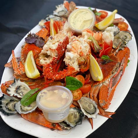 Medium Seafood Platter – Cripps Family Fish Farm