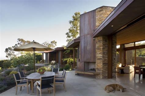 18 Spectacular Modern Patio Designs To Enjoy The Outdoors