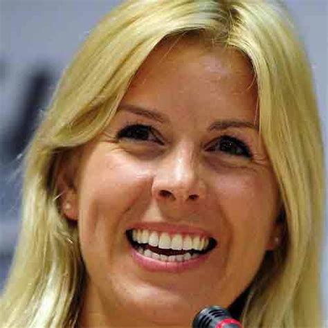 MARÍA DE VILLOTA (13/01/1980 — 11/10/2013) | Female racers, Car racer, Race cars