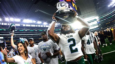 Tulane scores 16 points in under 5 minutes to shock USC at Cotton Bowl Classic | Fox News