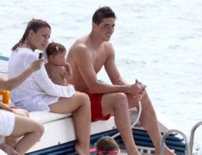 Torres summer with family - Fernando Torres Photo (14903138) - Fanpop