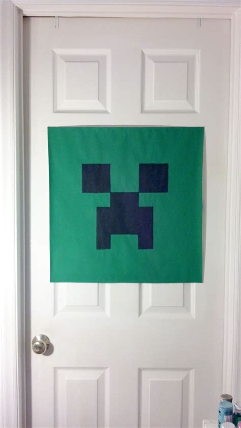 Here is an MINECRAFT murals painted by ME "Roxanne" I own allmuralshandpainted (all murals hand ...