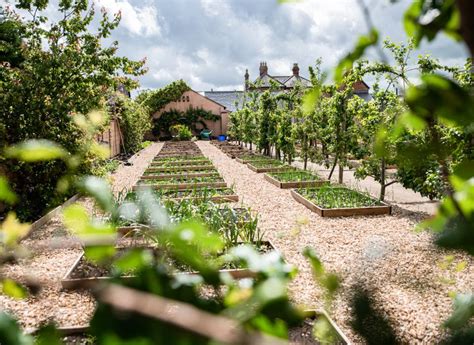 Hogshaw Farm & Wildlife Park in Buckinghamshire | The Tourist Trail