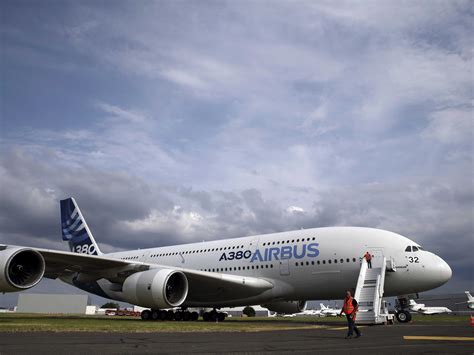 Airbus and Boeing are making billions at the Paris Air Show, but it's ...