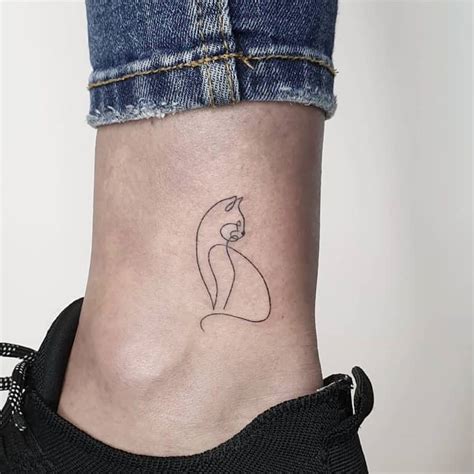 Amazing Simple Cat Tattoo Ideas