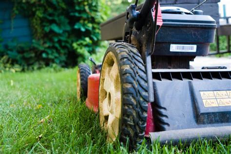 How to Find a Service Center for Your Mower - Kyle's Garage