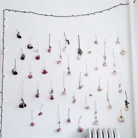 DIY Ombre Dried Flower Wall | Juliette Laura