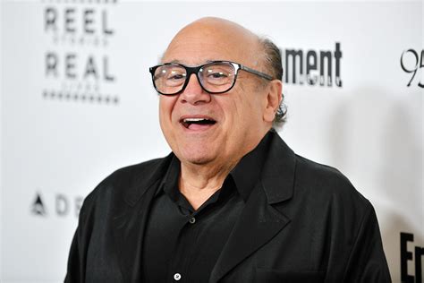 Danny DeVito recalls the time Robin Williams almost made him die with ...