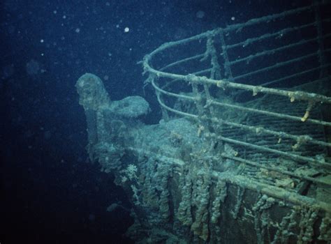 Titanic Shipwreck Photos: See Original Images from 1985 | Time.com