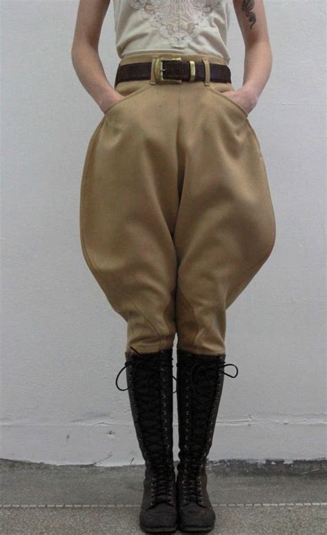 Edwardian Wool High Waist Jodhpurs Pants | Jodhpur pants, Jodhpur, Fashion