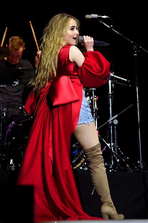 Sabrina Carpenter Performs at the O2 Arena in London 05/13/2017 – celebsla.com