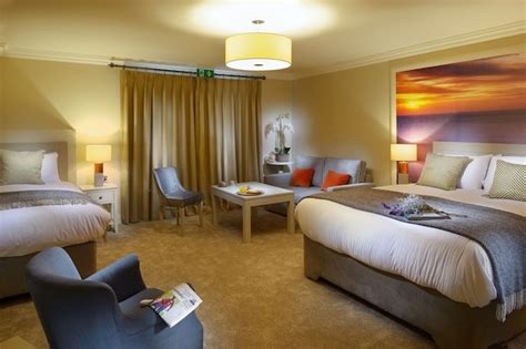 Killybegs Hotels | Find and compare great deals on trivago