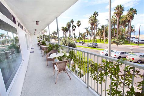 Bayside Hotel Santa Monica, CA - See Discounts