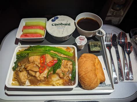 Singapore Airlines Premium Economy Review - NerdWallet