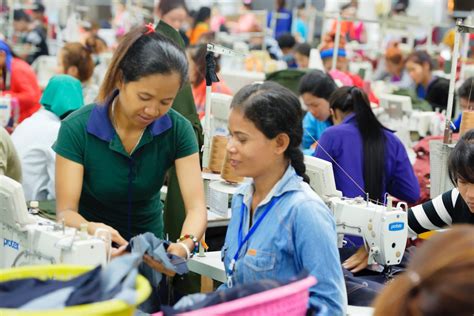 Working conditions in Cambodian garment industry improves - Perfect Sourcing — Latest Fashion ...