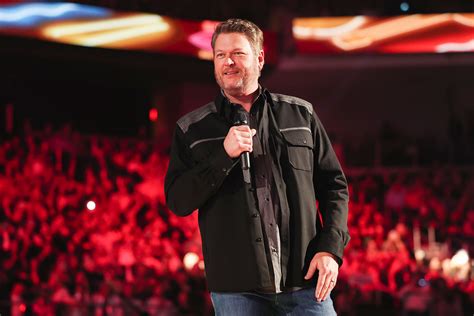 Blake Shelton Rocks the House at the 2023 CMT Awards: Watch | NBC Insider