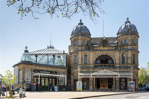 Welcome to the Bath of the Midlands: 48 hours in Buxton | Bradt Guides