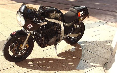 Custom GSXR 1100 by www.paulfunkdesign.com | Suzuki gsxr, Stunt bike ...