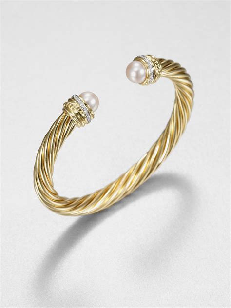 David Yurman 18k Gold Diamond Pearl Bangle Bracelet in Gold | Lyst