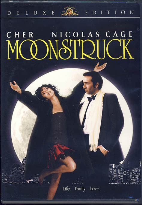 Moonstruck (Deluxe Edition) (MGM) on DVD Movie