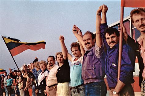 30 years later, the human chain that 'unshackled' the Baltic nations still matters - Foreign ...