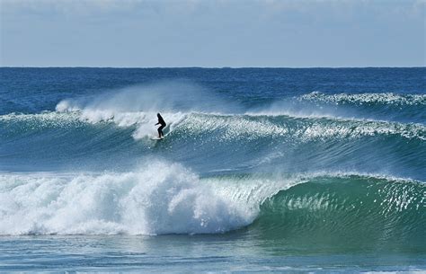 Port Macquarie-North Breakwall Surf Photo by Ian Gilliver | 12:12 pm 7 May 2011