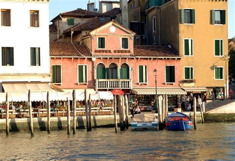 Hotel Canal in Venice, Venetian Riviera | loveholidays