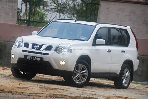 Nissan X-Trail T31 2013 Facelift Review - Autoworld.com.my