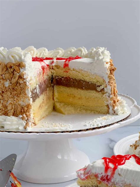 Italian Rum Cake | Feeling Foodish