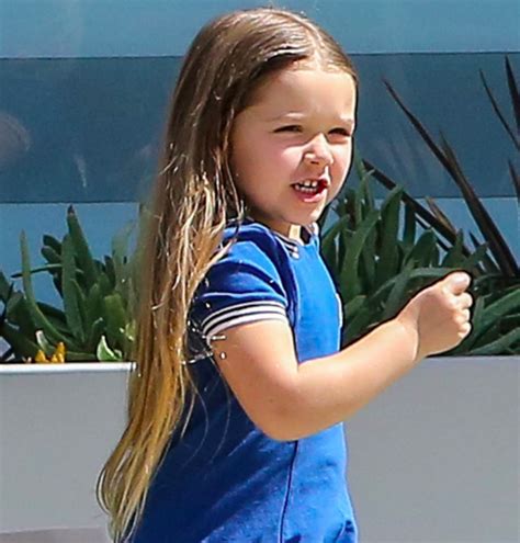 Harper Beckham Fashion Blog: Update: March 2016: Harper out in LA