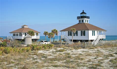 Port Boca Grande (Gasparilla Island) Lighthouse, Florida at Lighthousefriends.com