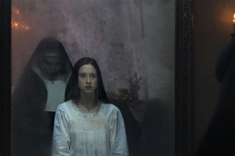 [Review] 'The Nun' is a Calmly, Consistently Creepy Slice of Gothic Horror - Bloody Disgusting