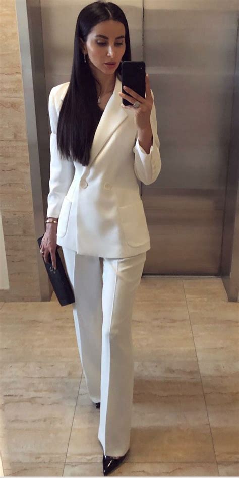 Business Outfits Women, Office Outfits Women, Business Women, Classy Outfits, Chic Outfits ...