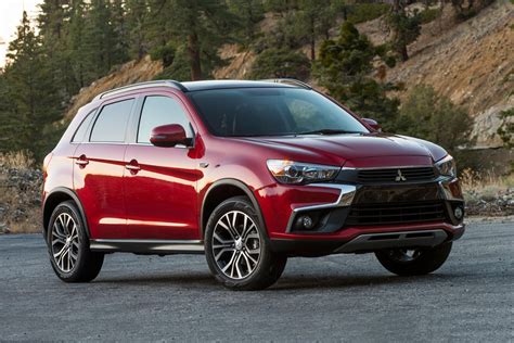 Mitsubishi Outlander Sport wheel, tire sizes, bolt pattern