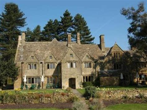 Best Price on Charingworth Manor in Chipping Campden + Reviews