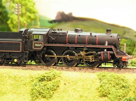 British Model Train & Railway layouts photographs in OO/HO Gauge Steam engines, Electric ...