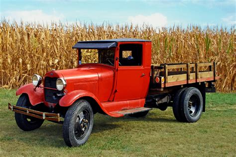 Vintage Trucks That Never Went Out of Style | Reader's Digest