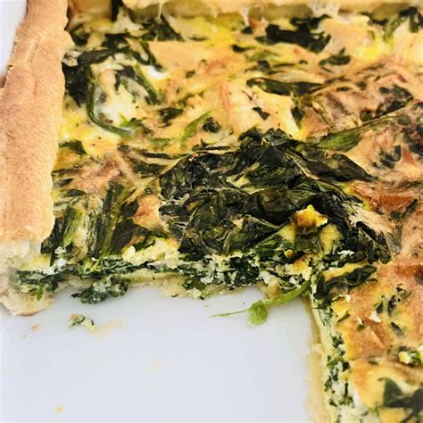 Salmon spinach quiche