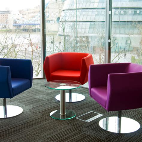 Give a Friendly Reception with High-quality Reception Chairs - Farda Blog