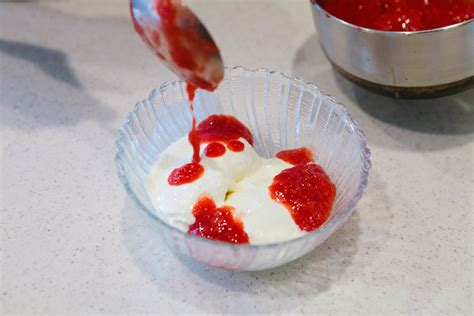 Fruit Sauce Topping for Ice Cream