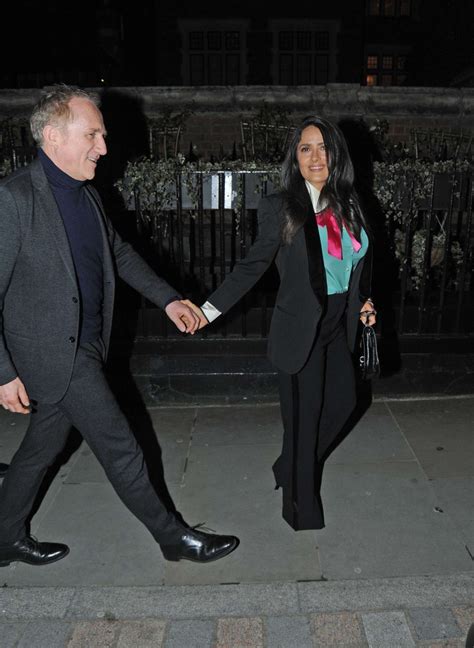 Salma Hayek with her husband at Chiltern Firehouse in London | GotCeleb