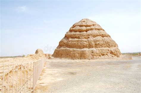 Western Xia tombs editorial stock photo. Image of blue - 43453588