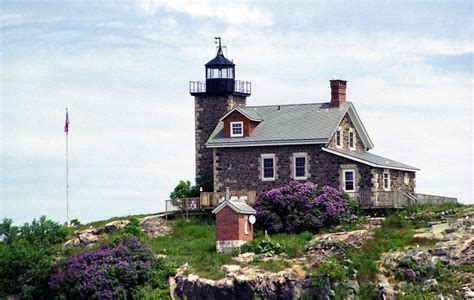 Granite Island, MI; built in 1869 | Granite island, House styles ...